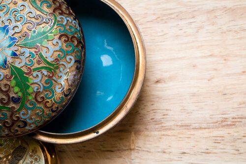 Boite à bijoux semi-précieux au style oriental