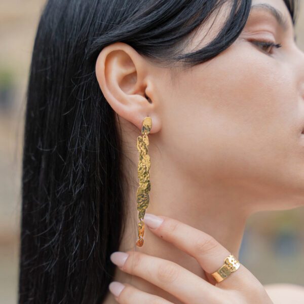 Grandes boucles d'oreilles galets allongés Cala Moro – Image 2